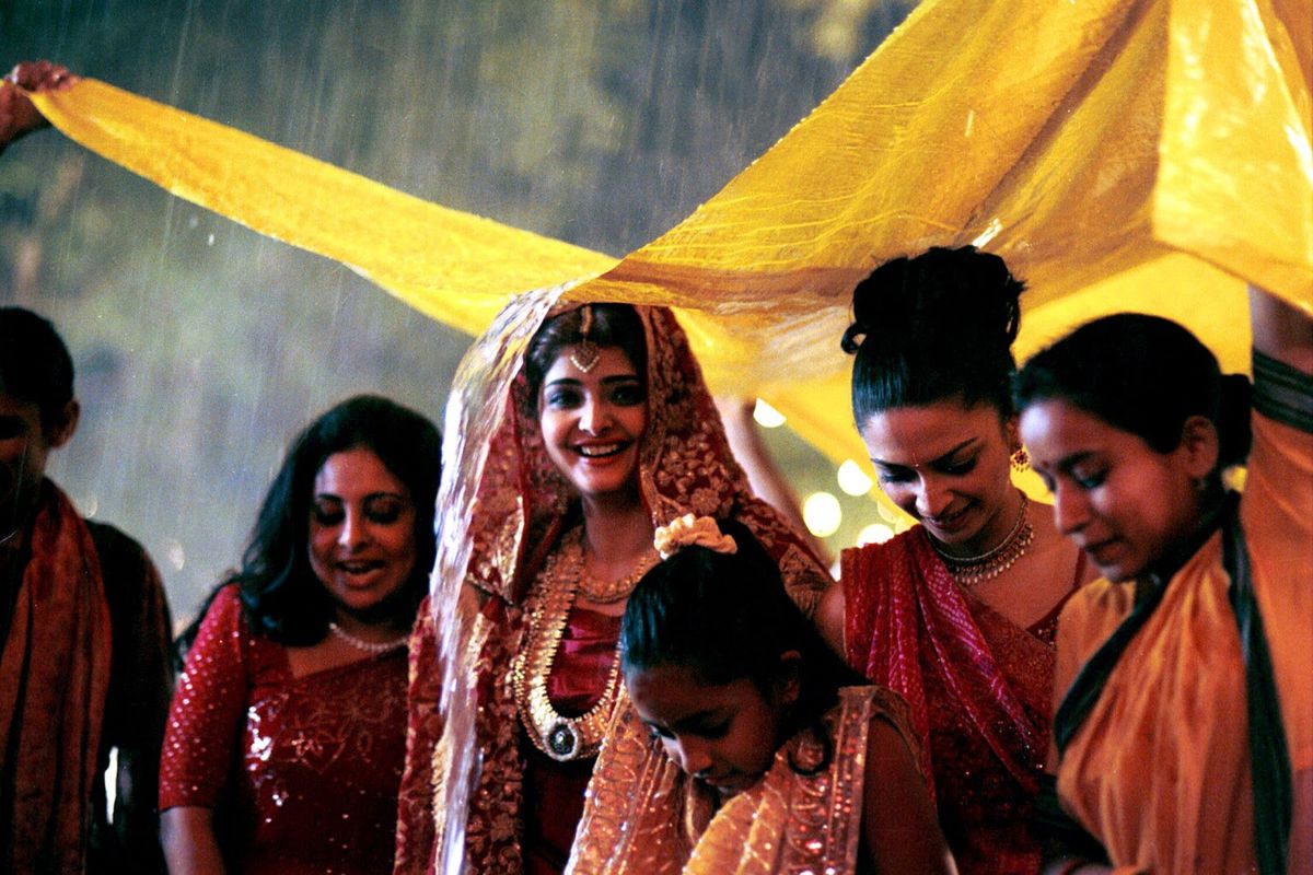 Queens Drive-In: Monsoon Wedding – Rooftop Films, image size:1200x800